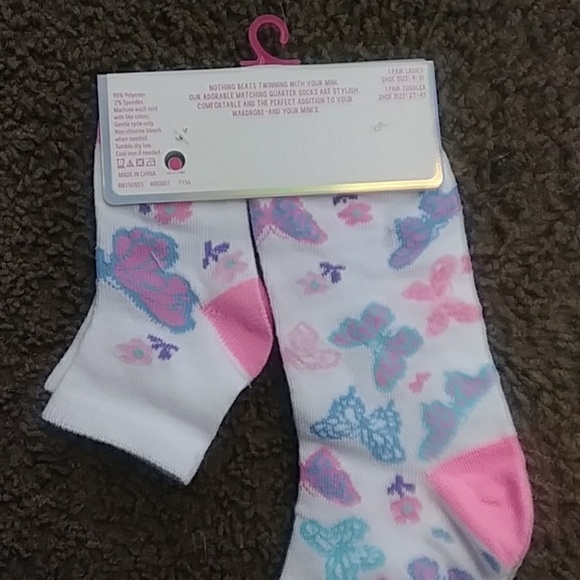 Willow & Ruby Sock Set 1 Adult 1 Child - Picture 5 of 5